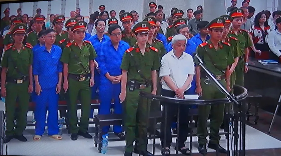 Tuyên phạt bầu Kiên 30 năm tù và khởi tố thêm 2 vụ án hình sự ảnh 2 Tuyên phạt bầu Kiên 30 năm tù và khởi tố thêm 2 vụ án hình sự ảnh 2